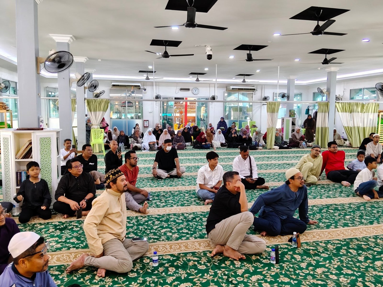 Majlis Bacaan Yasin, Solat Hajat dan Tazkirah — gambar 3