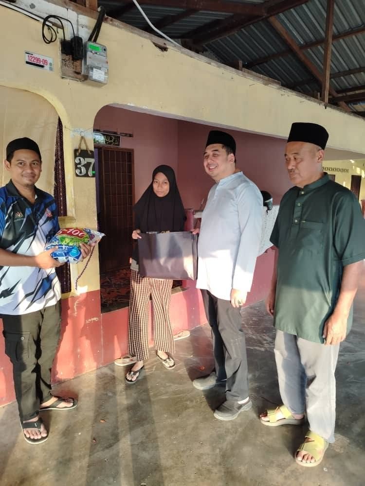 PROGRAM SANTAPAN ROHANI RAMADAN KOMUNITI DESA KEDA ZON 1 & SESI PENYERAHAN SURAT PERJANJIAN KIOSK DESA KEDA WANG TOK RENDONG — Gambar 11